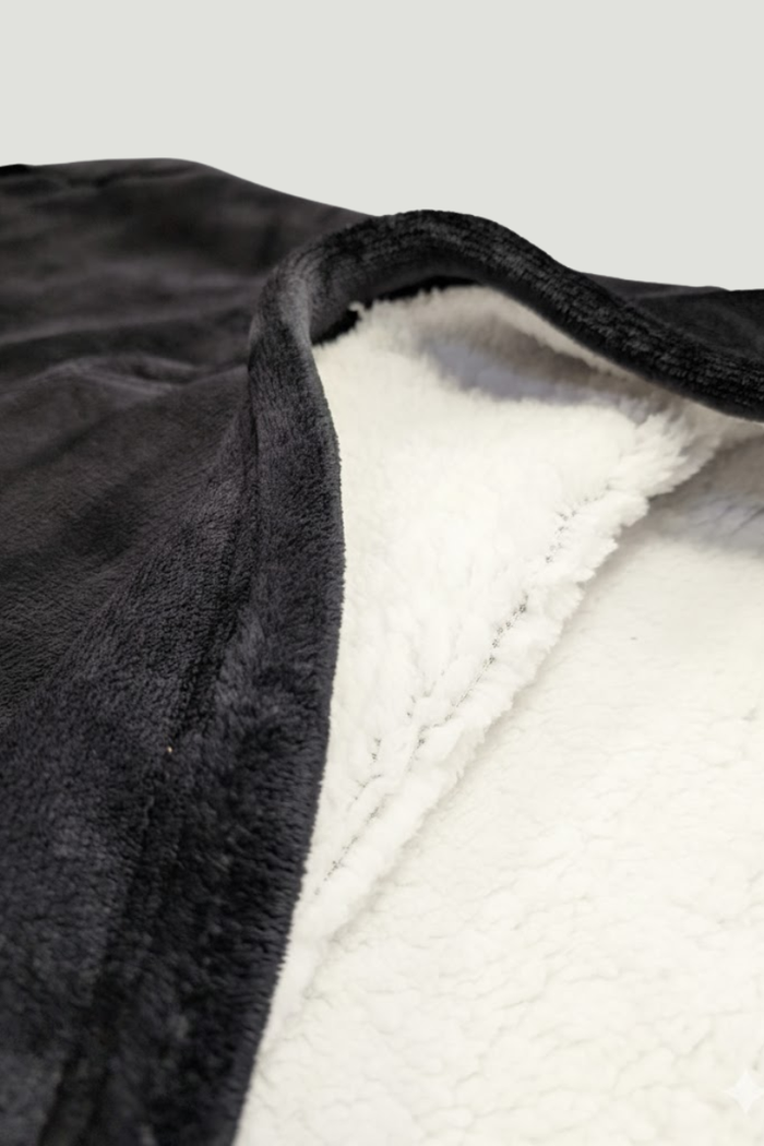 Windsor Double Weight Blanket Hoodie Junior - Black
