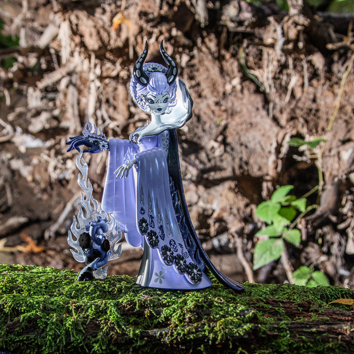 Witch Queen 8-inch vinyl art figure by Junko Mizuno, limited Violet Edition, collectible Kidrobot art figure with detailed design.